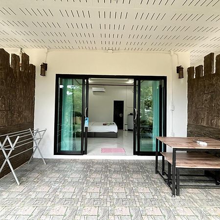 Dara Homestay Ko Kut Exteriör bild